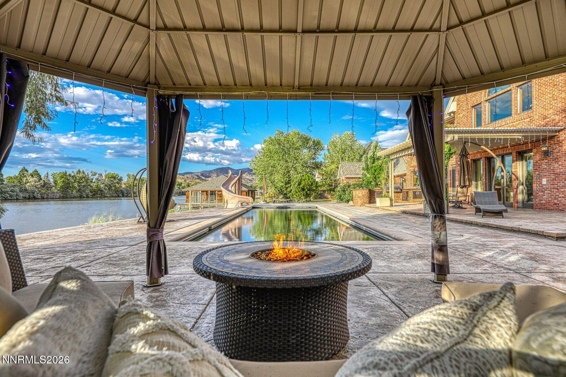 55 Hidden Lake Drive