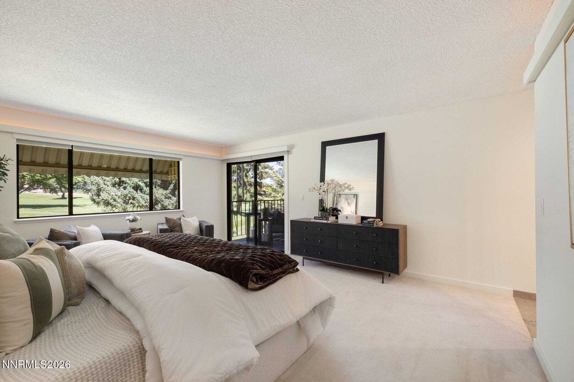 4881 Lakeridge Terrace