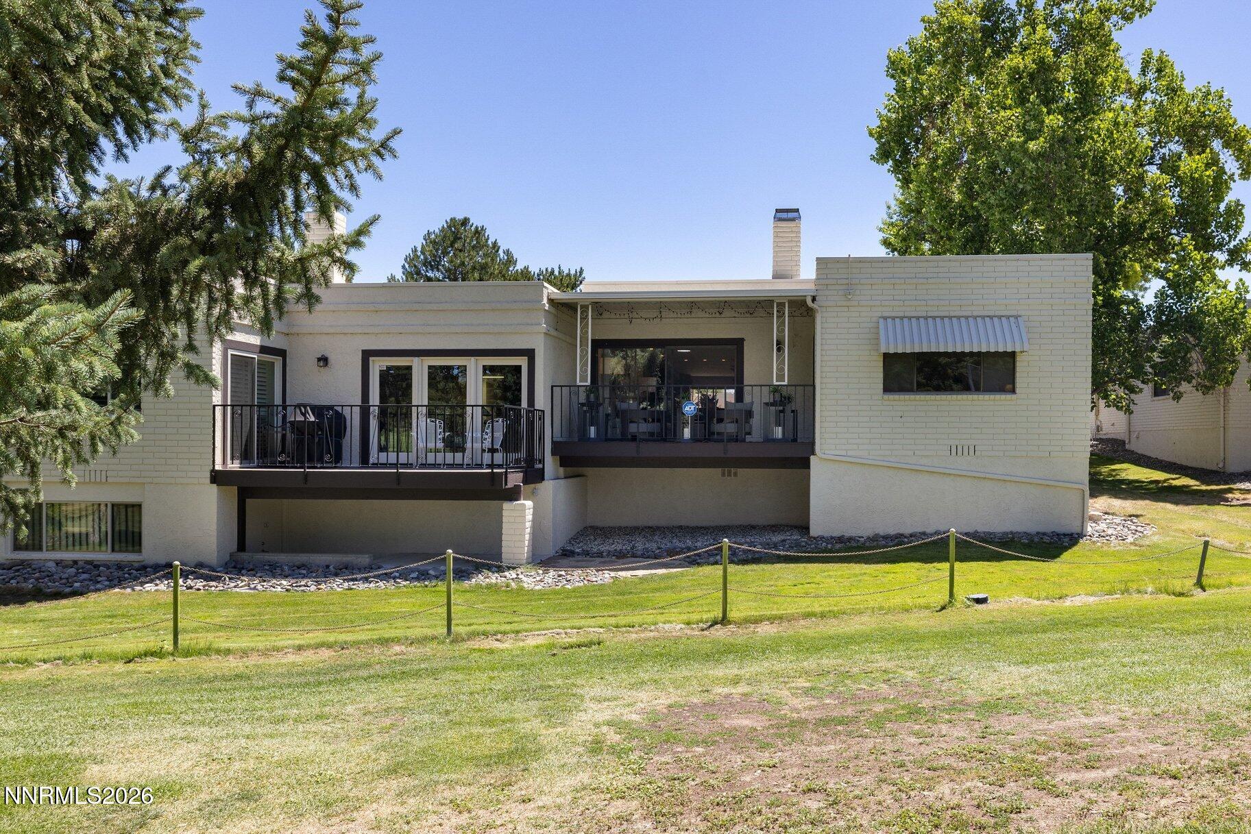 4881 Lakeridge Terrace