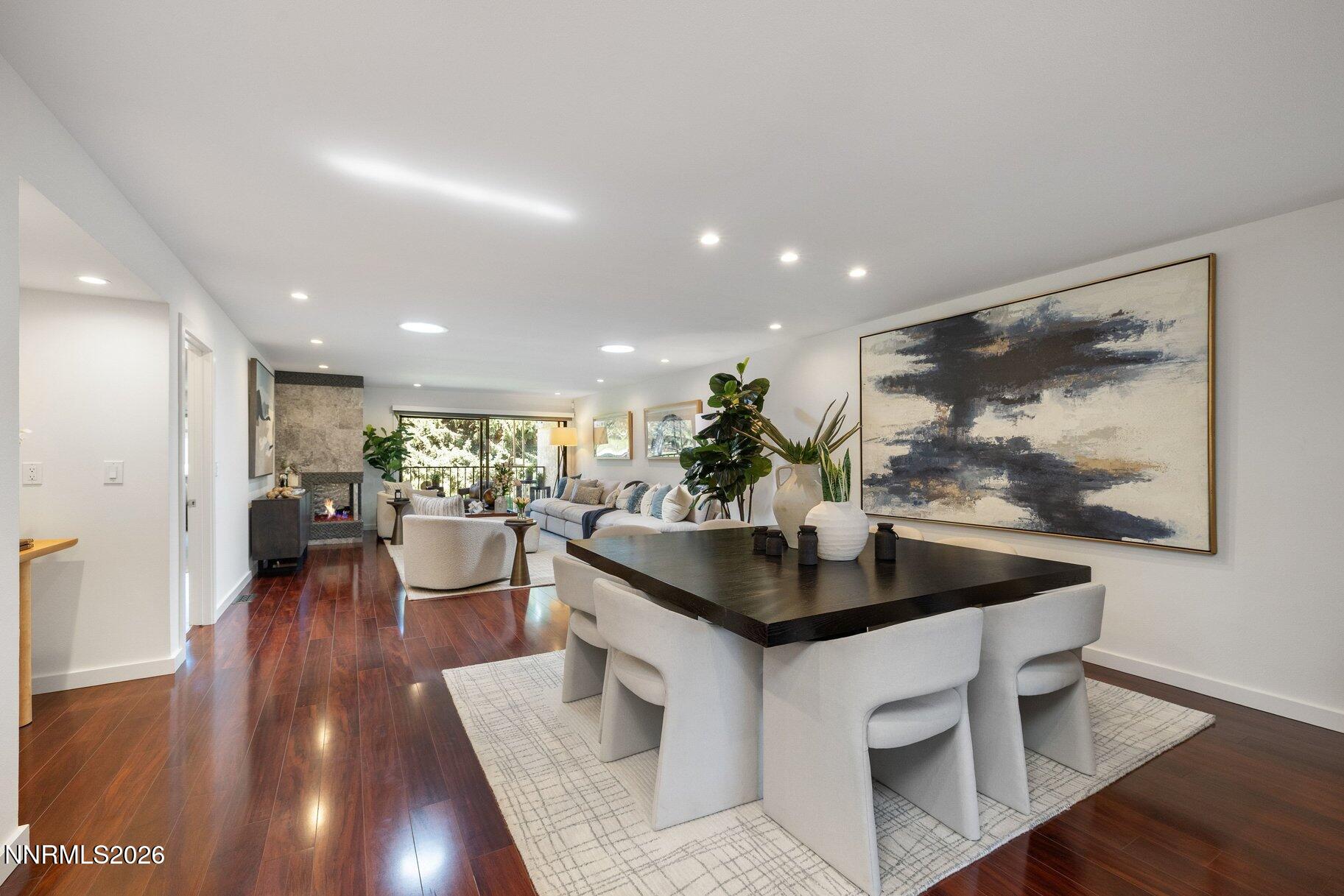 4881 Lakeridge Terrace