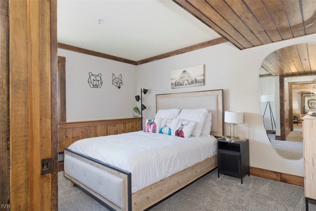 400 Fairview Boulevard 99