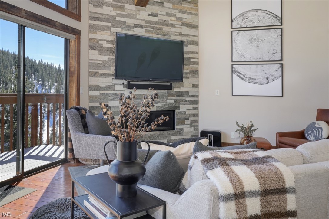 400 Fairview Boulevard 99