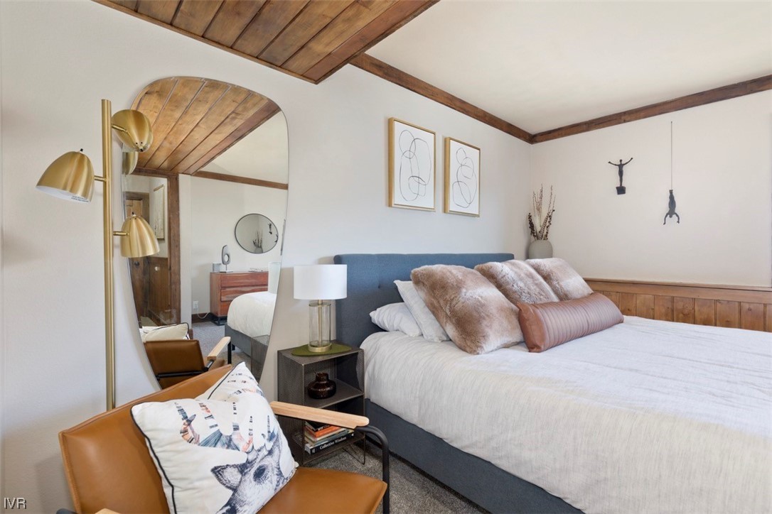 400 Fairview Boulevard 99