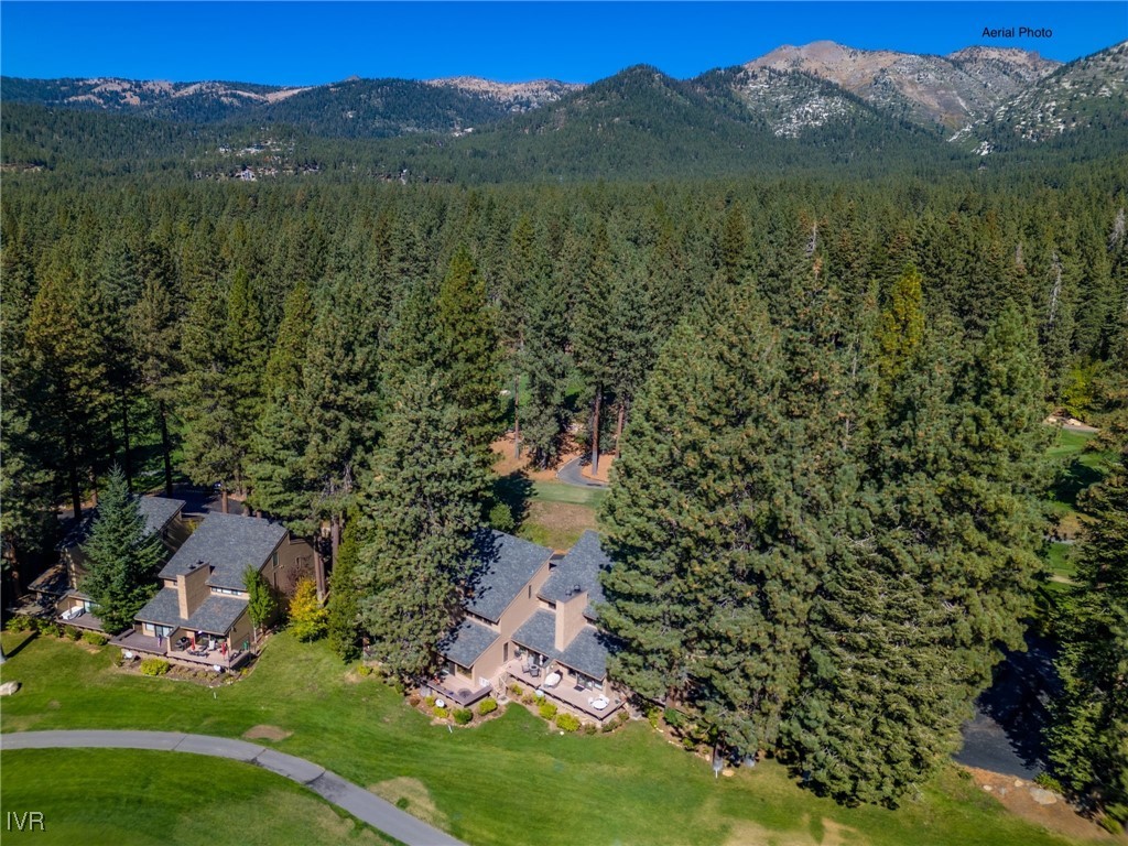 954 Fairway Boulevard 8