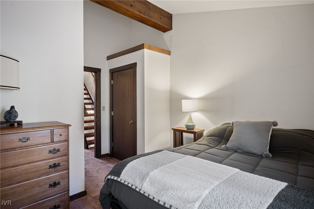 954 Fairway Boulevard 8