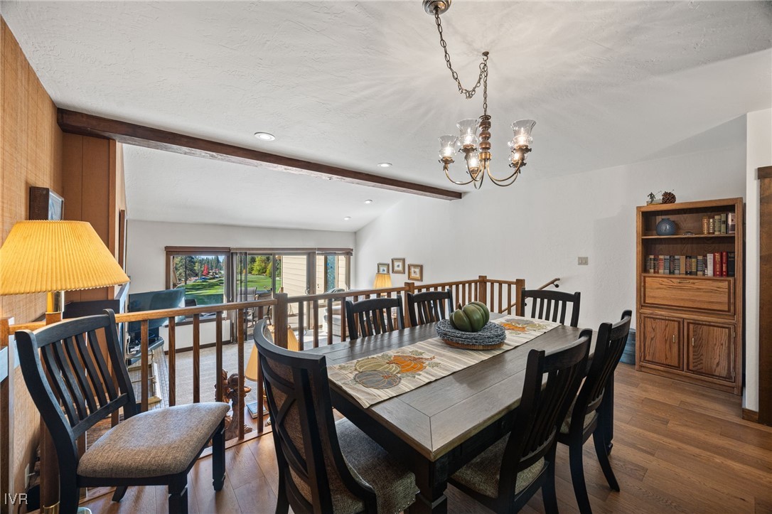 954 Fairway Boulevard 8