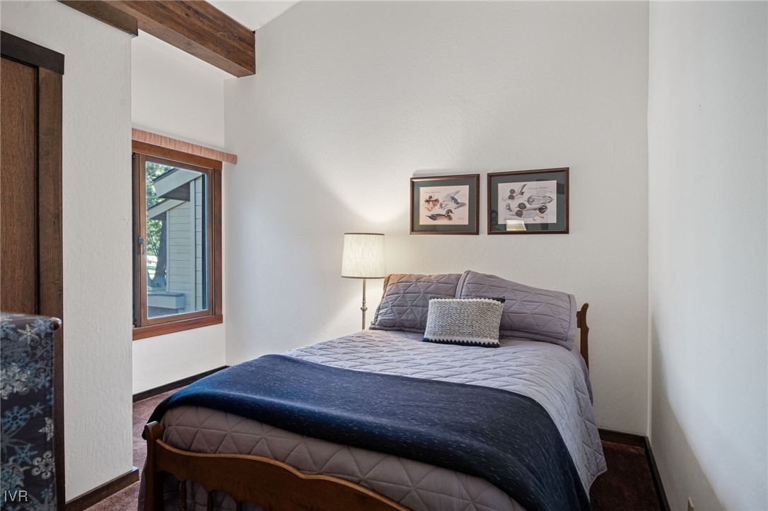 954 Fairway Boulevard 8