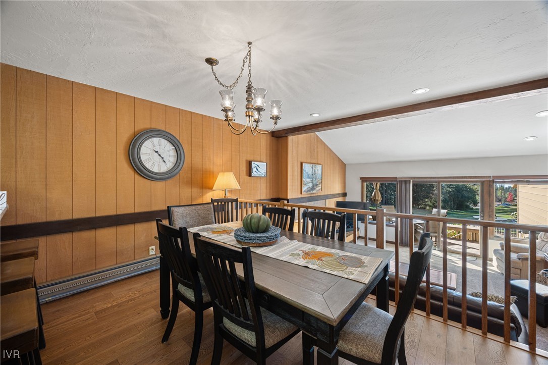 954 Fairway Boulevard 8