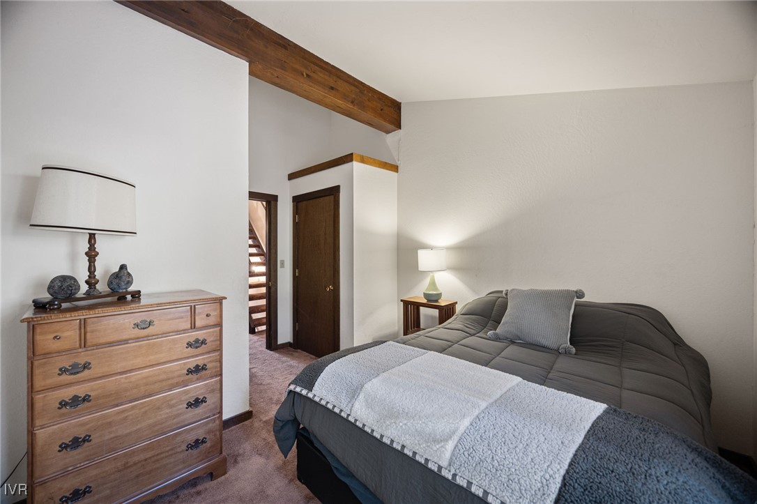 954 Fairway Boulevard 8