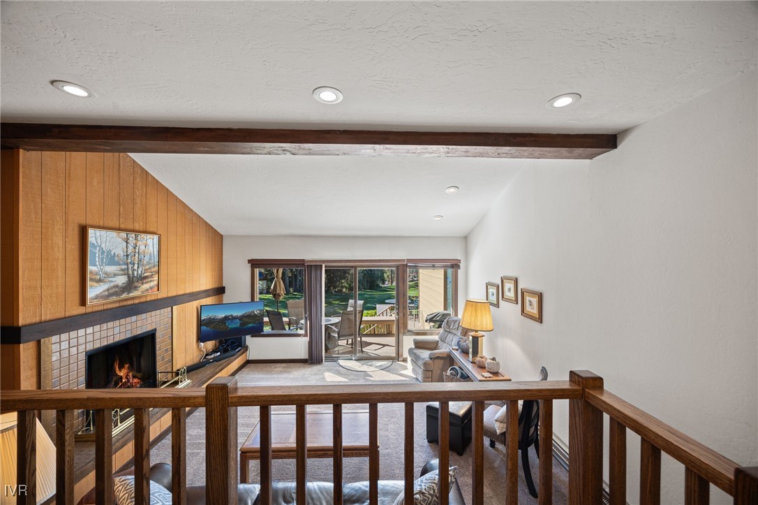 954 Fairway Boulevard 8