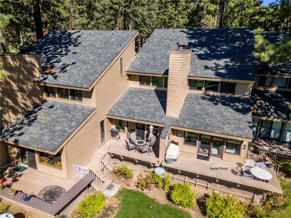 954 Fairway Boulevard 8