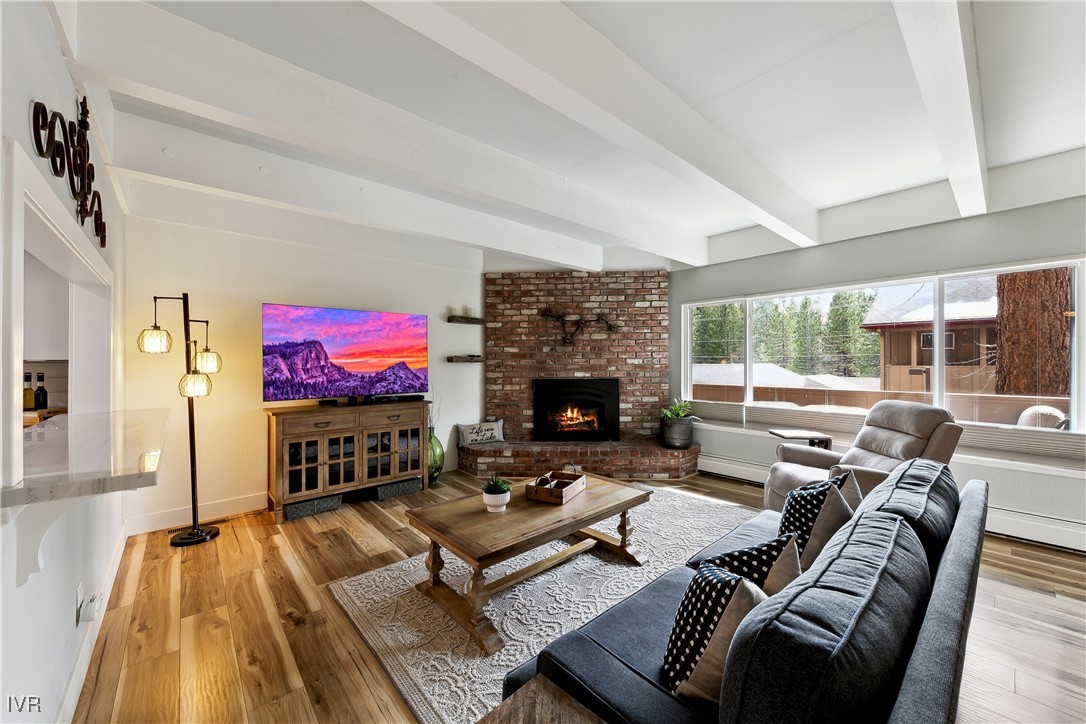 866 Northwood Boulevard 33