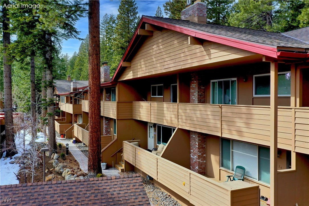 866 Northwood Boulevard 33