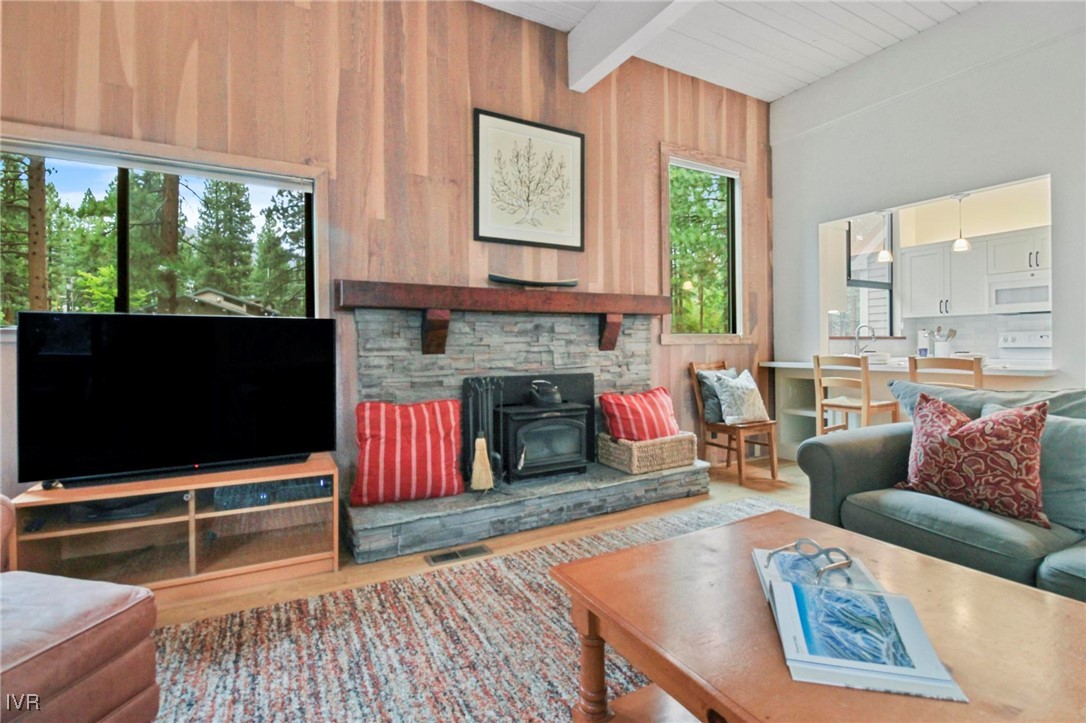 123 Juanita Drive 1-42