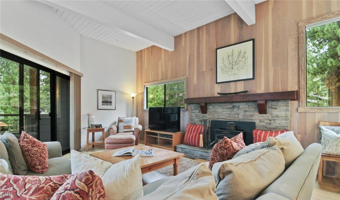 123 Juanita Drive 1-42