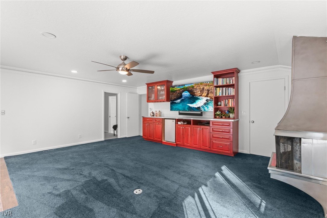 433 Winding Way