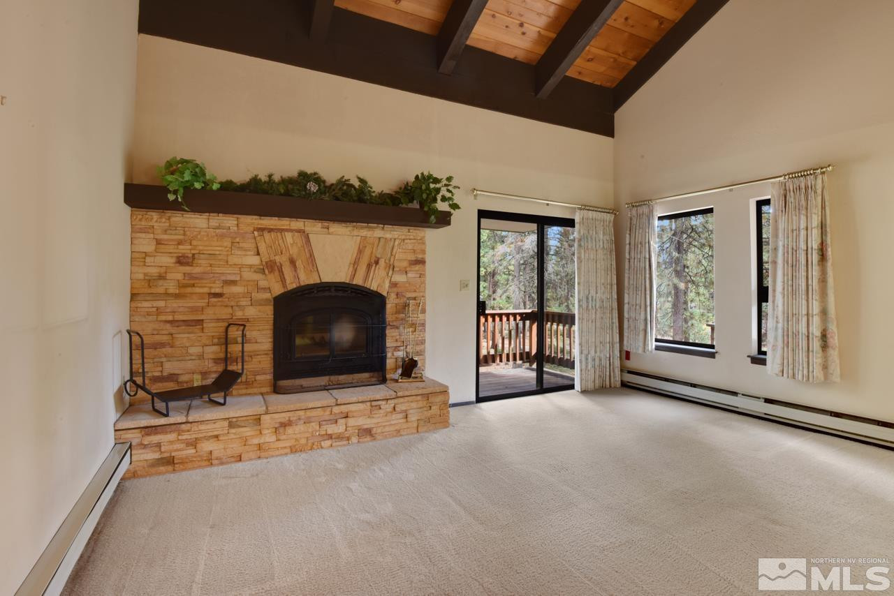 807 Alder Avenue, 38