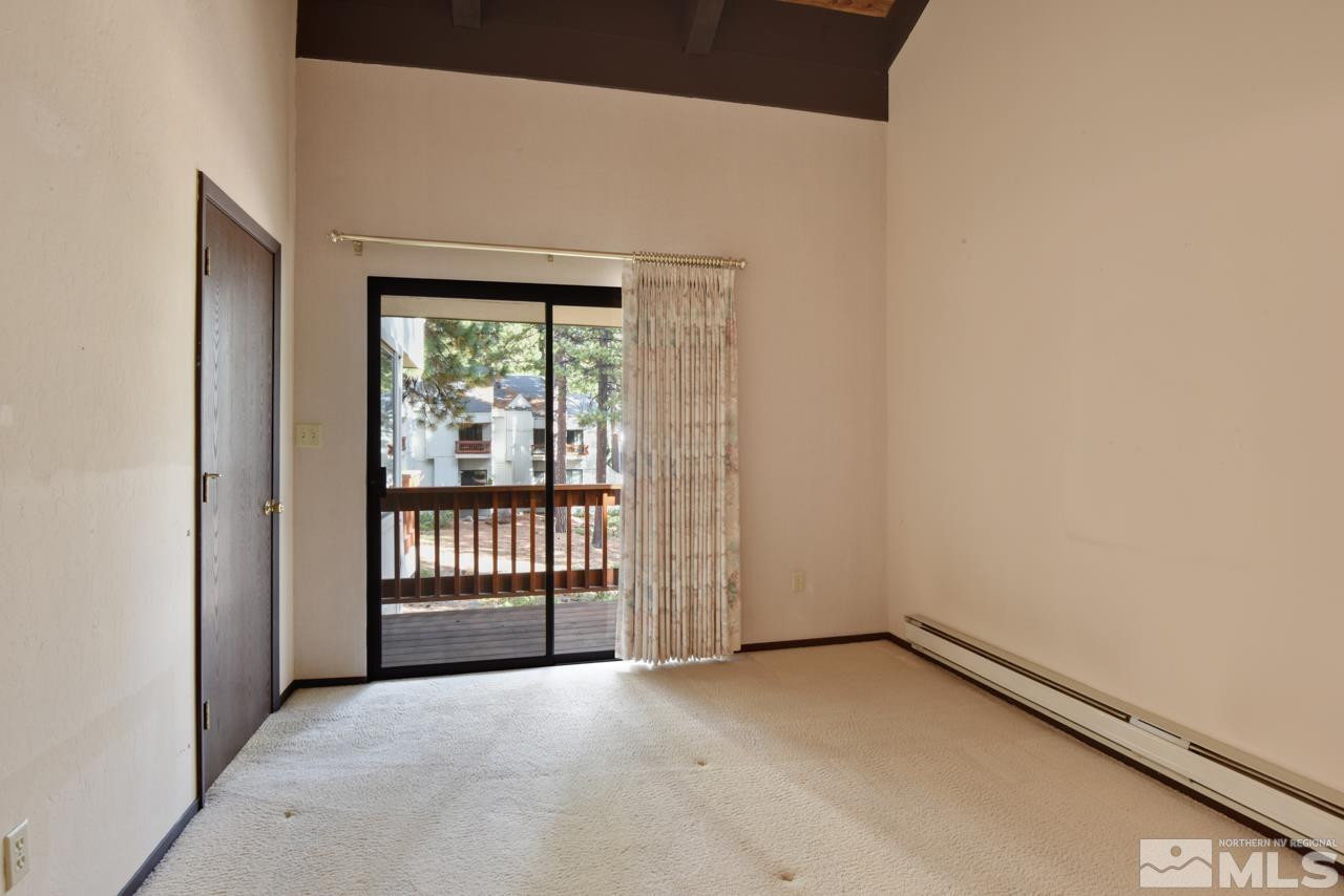 807 Alder Avenue, 38