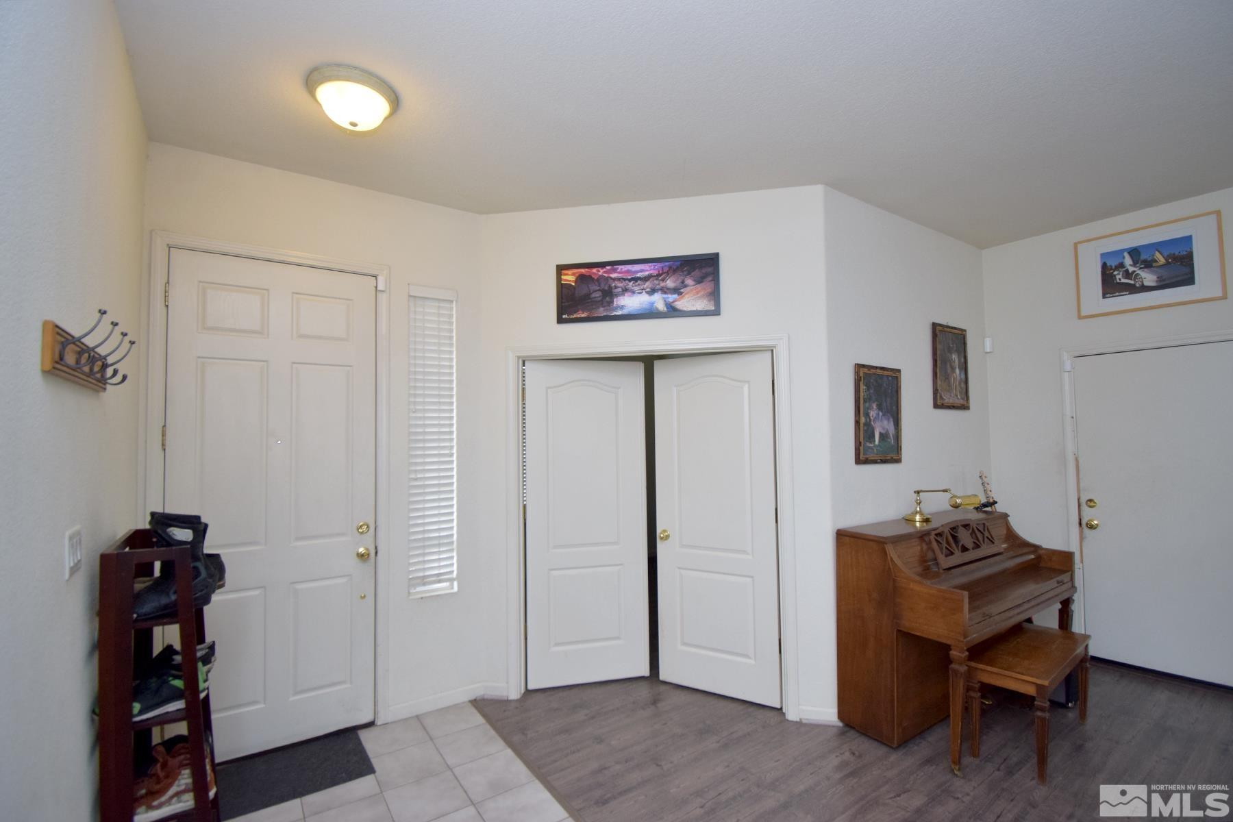 10025 Hampton Park Drive