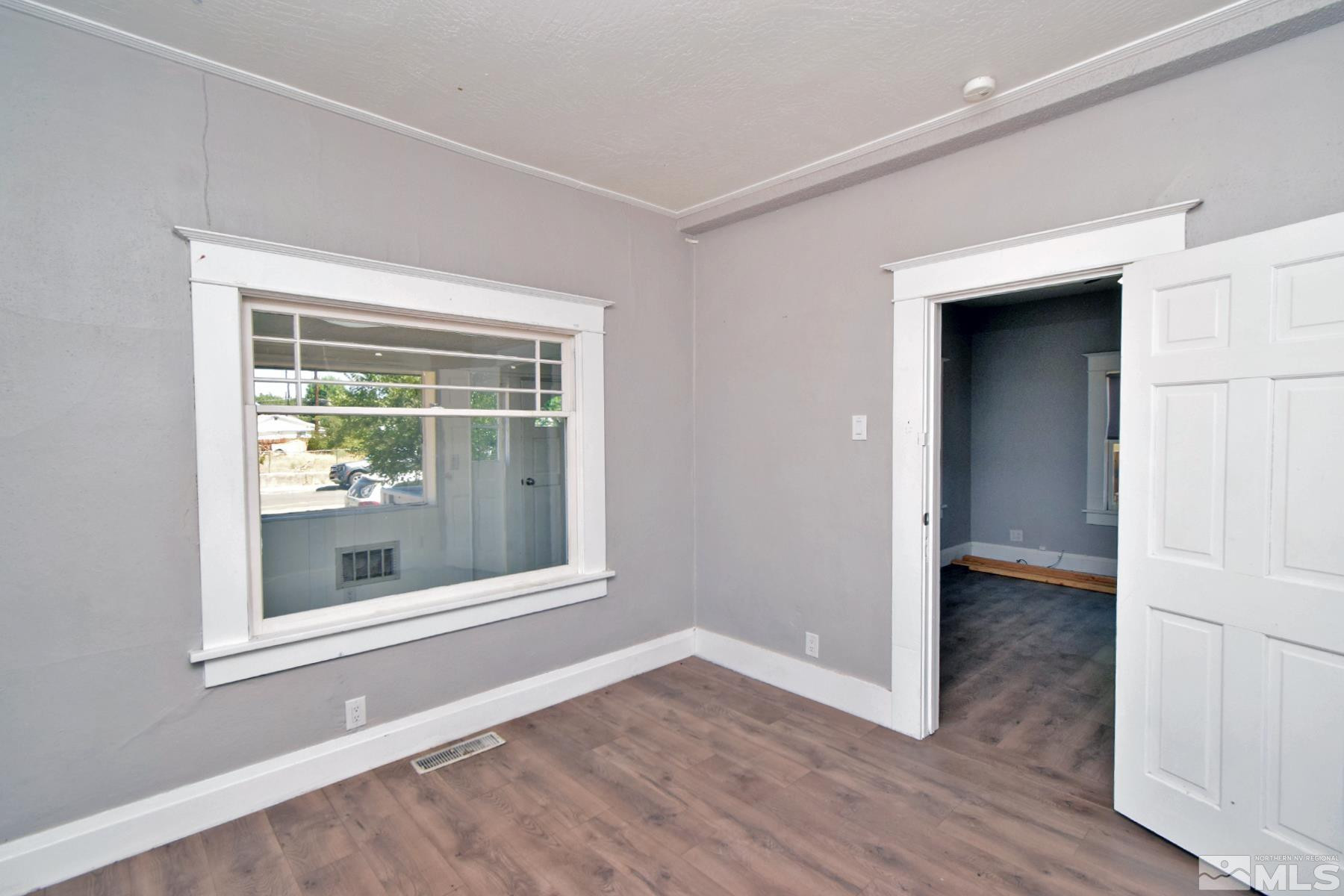 1637 & 1637 1/2 C Street