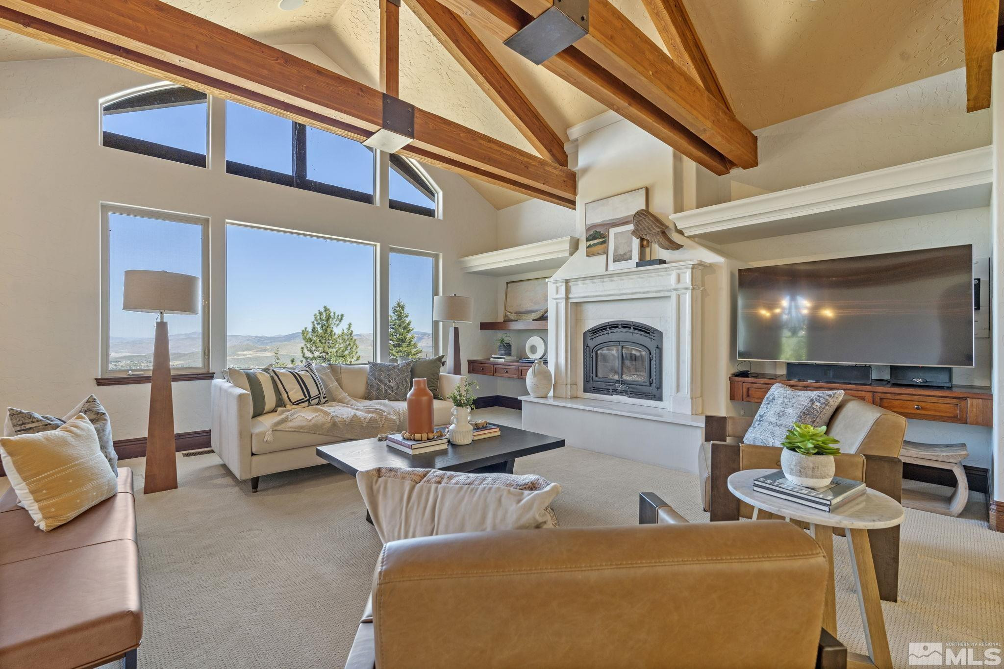 115 W Jeffrey Pine Road