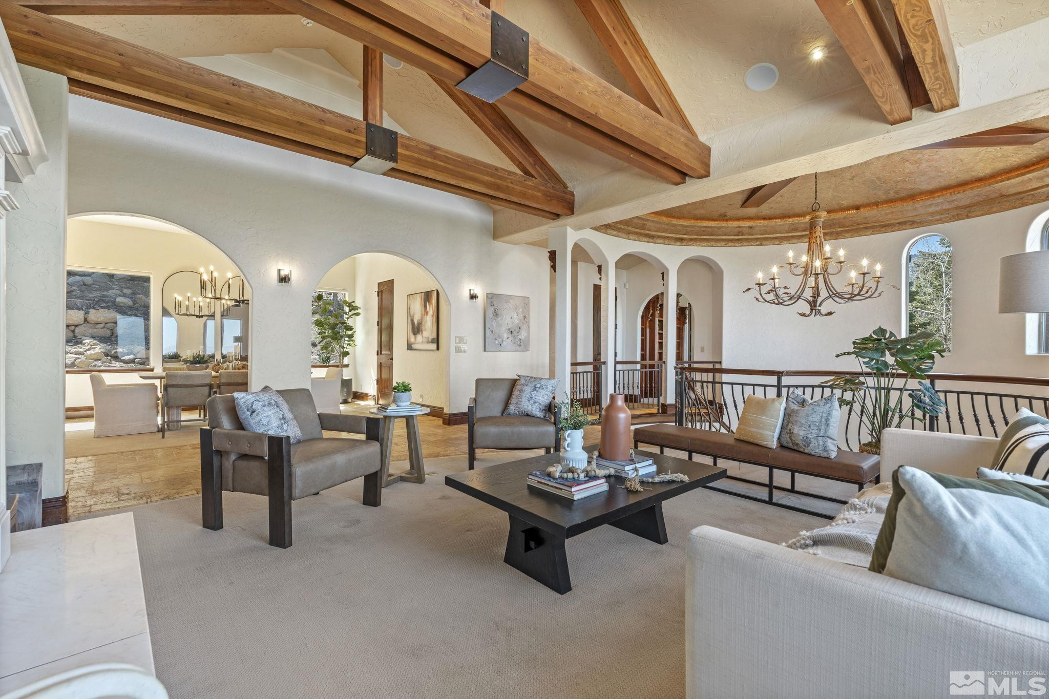 115 W Jeffrey Pine Road