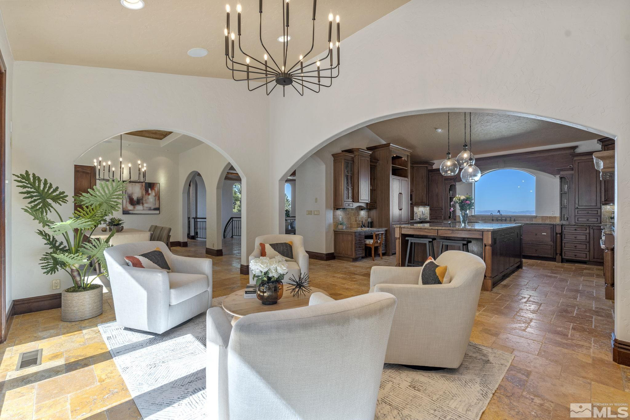 115 W Jeffrey Pine Road