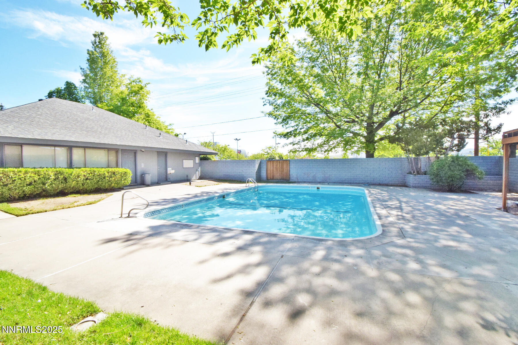 2213 Kietzke Lane, H