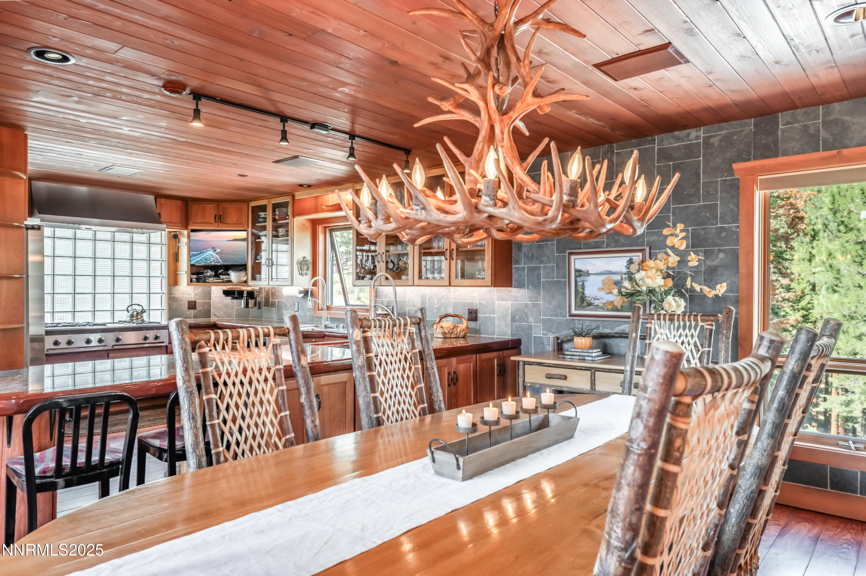 698 Saddlehorn Drive