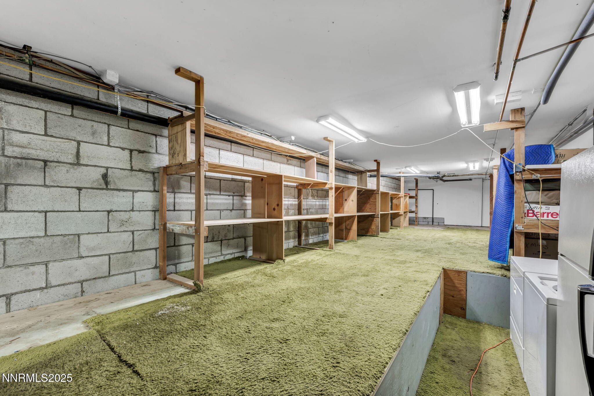 621 Woodridge Circle