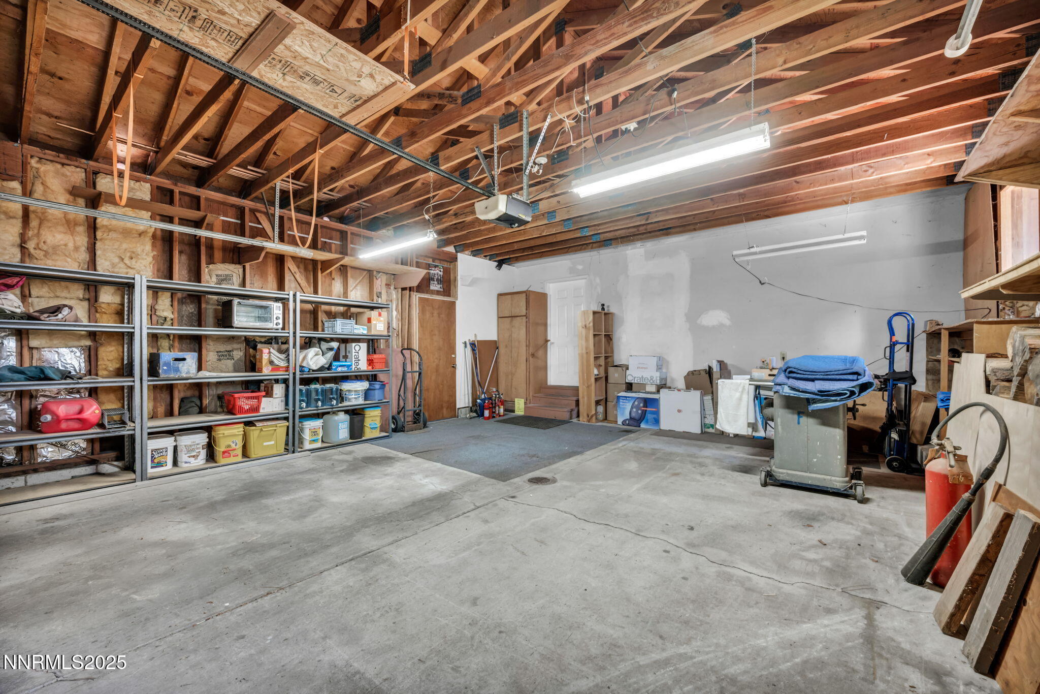 621 Woodridge Circle