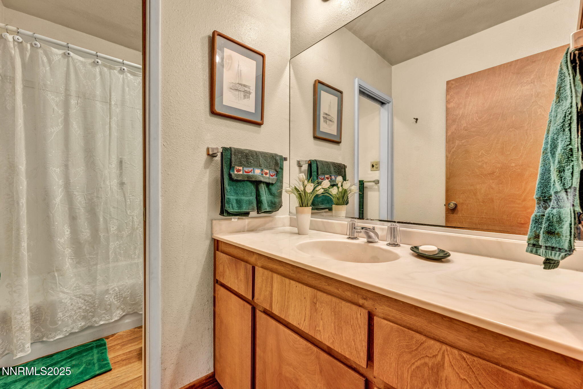 621 Woodridge Circle