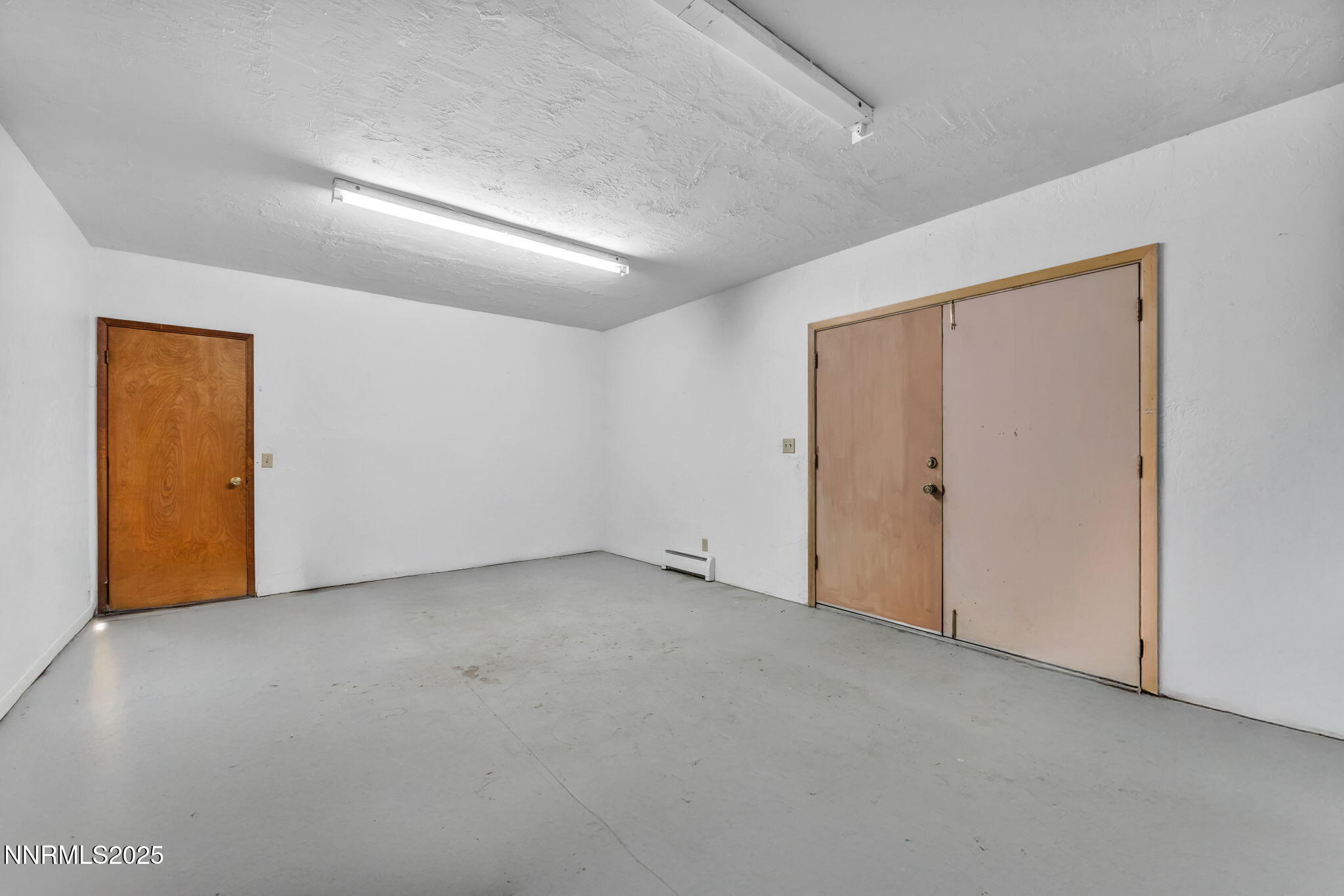 621 Woodridge Circle