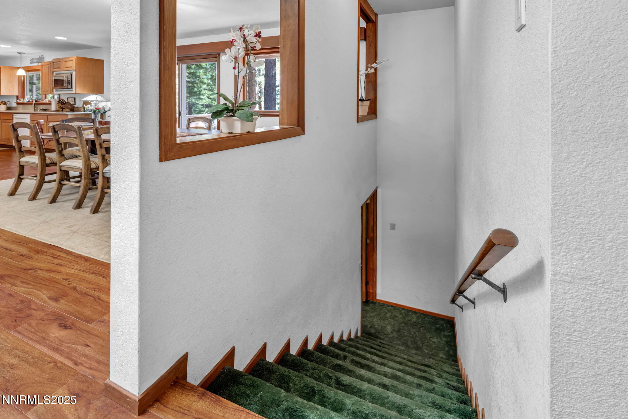 621 Woodridge Circle