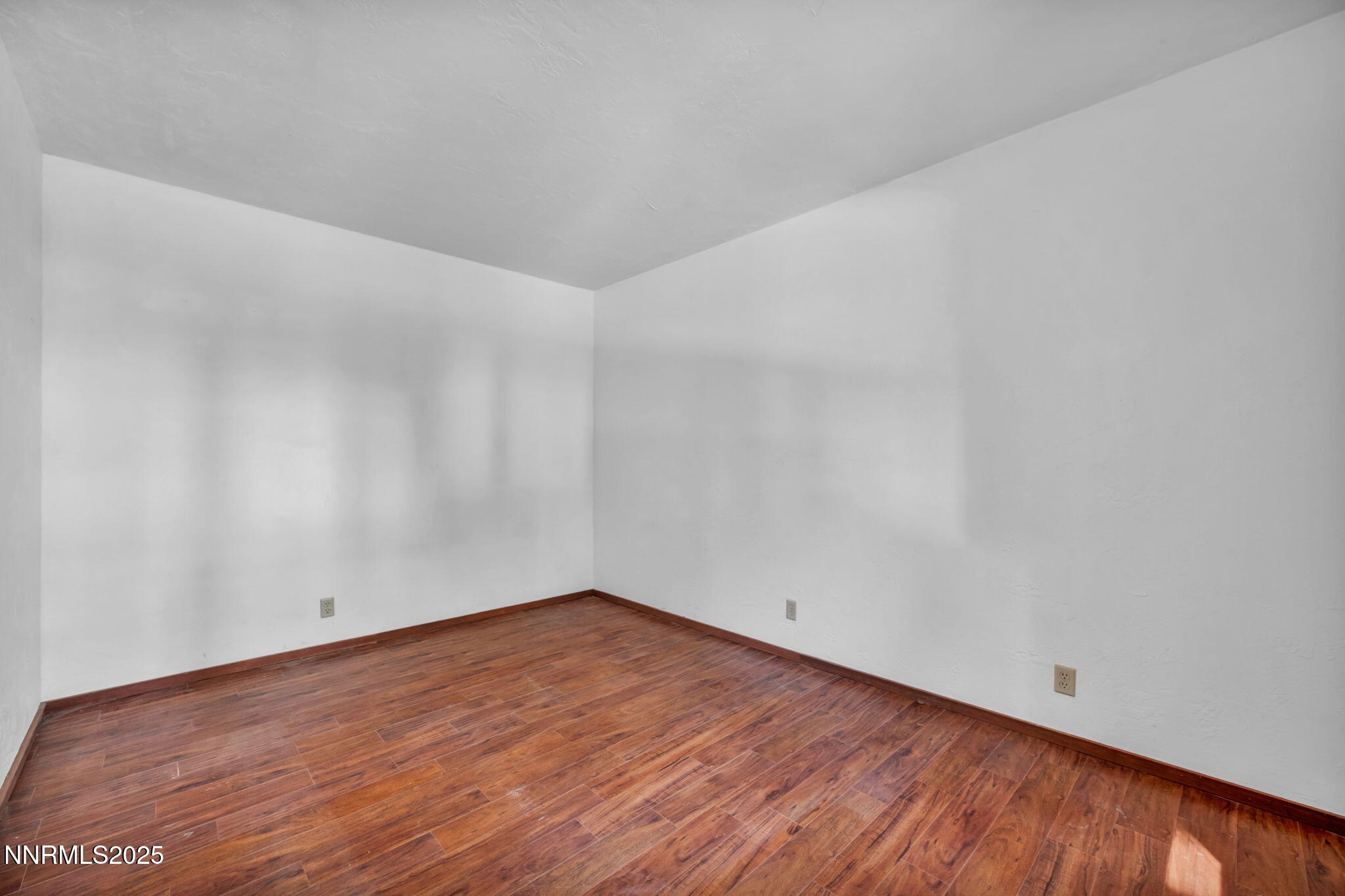 621 Woodridge Circle