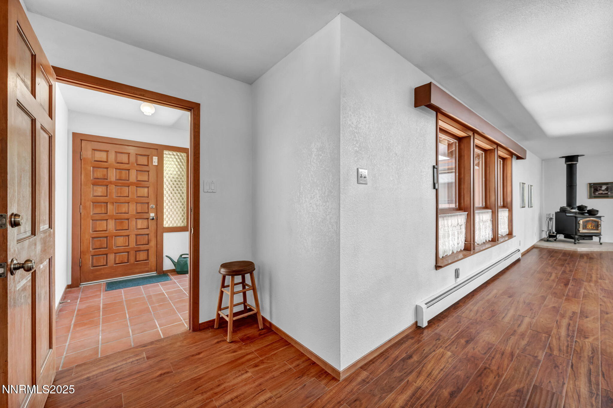 621 Woodridge Circle