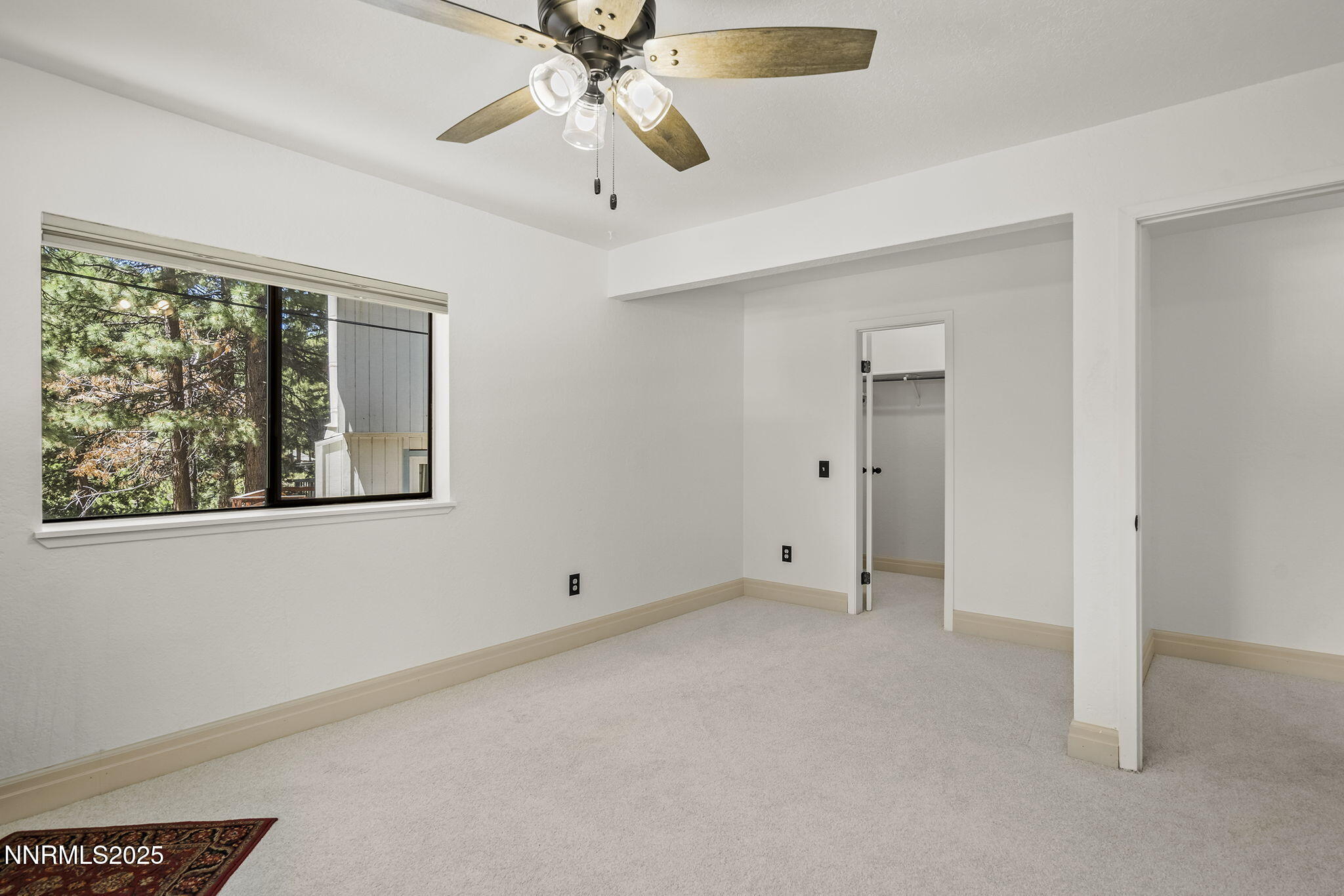 1055 Tomahawk Trail, A and B