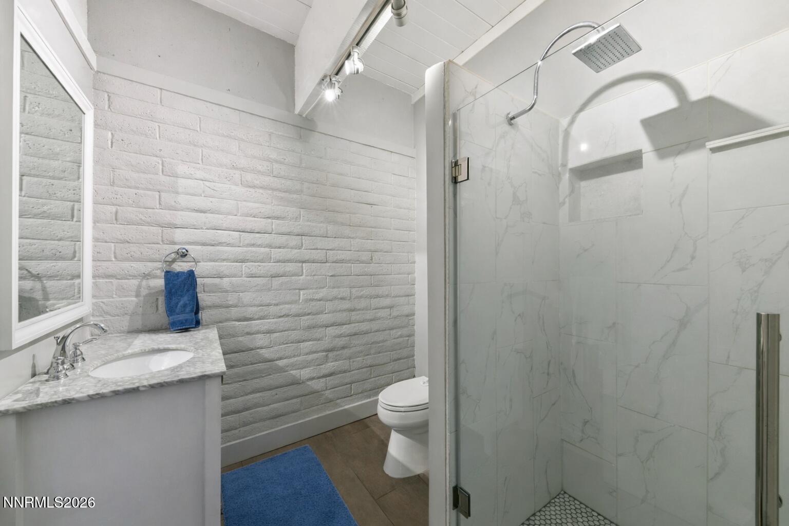 120 Country Club Drive Unit 3