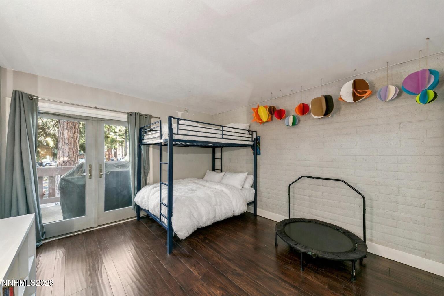 120 Country Club Drive Unit 3