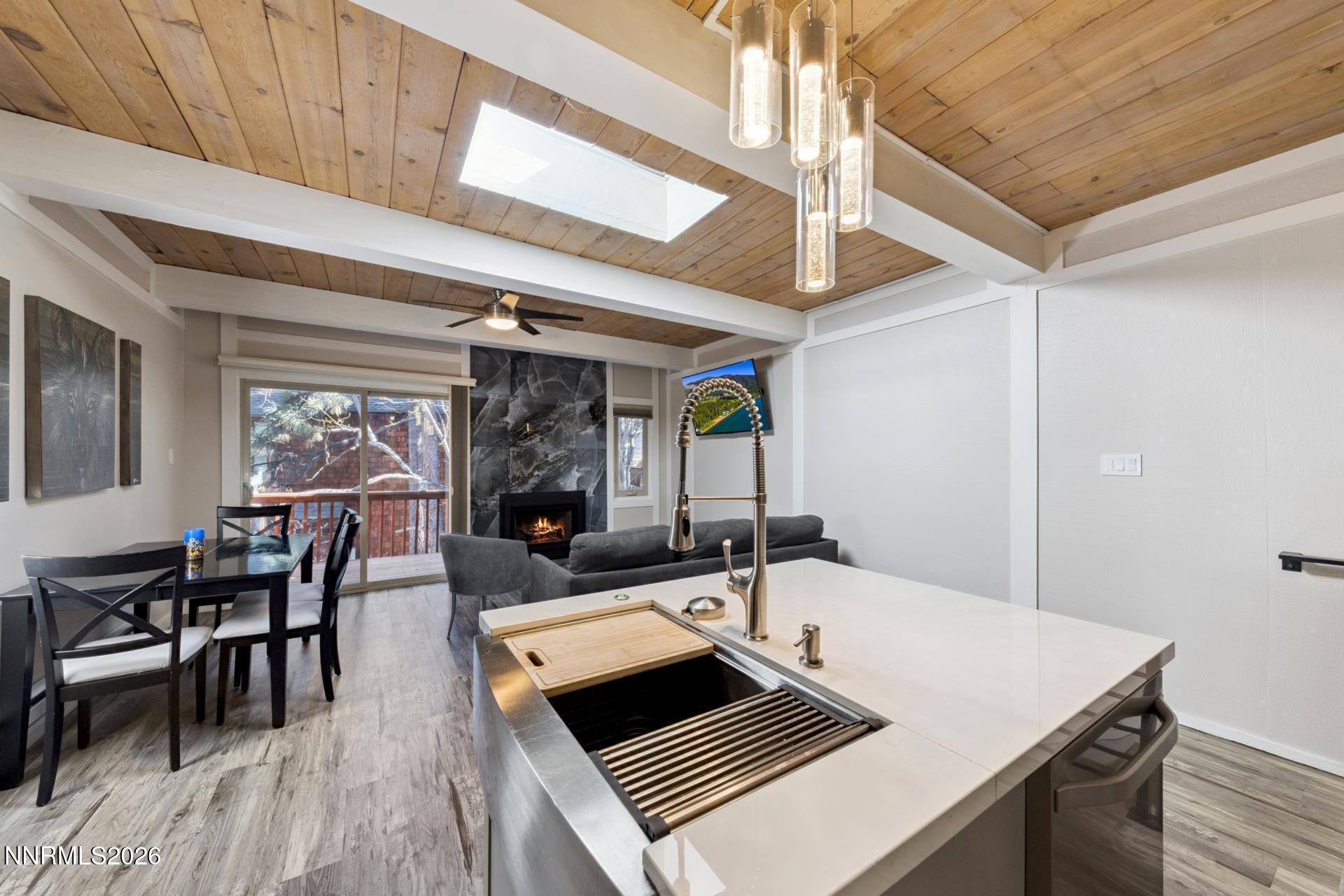 989 Tahoe Boulevard # 91