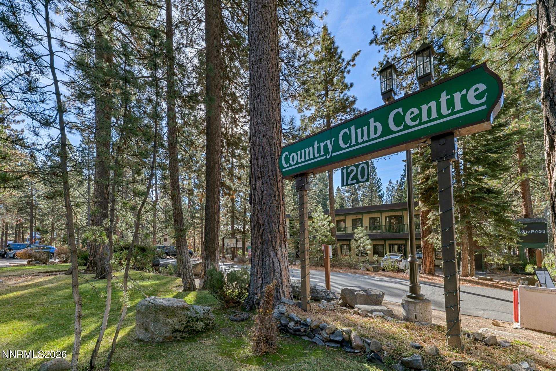 120 Country Club Drive 3