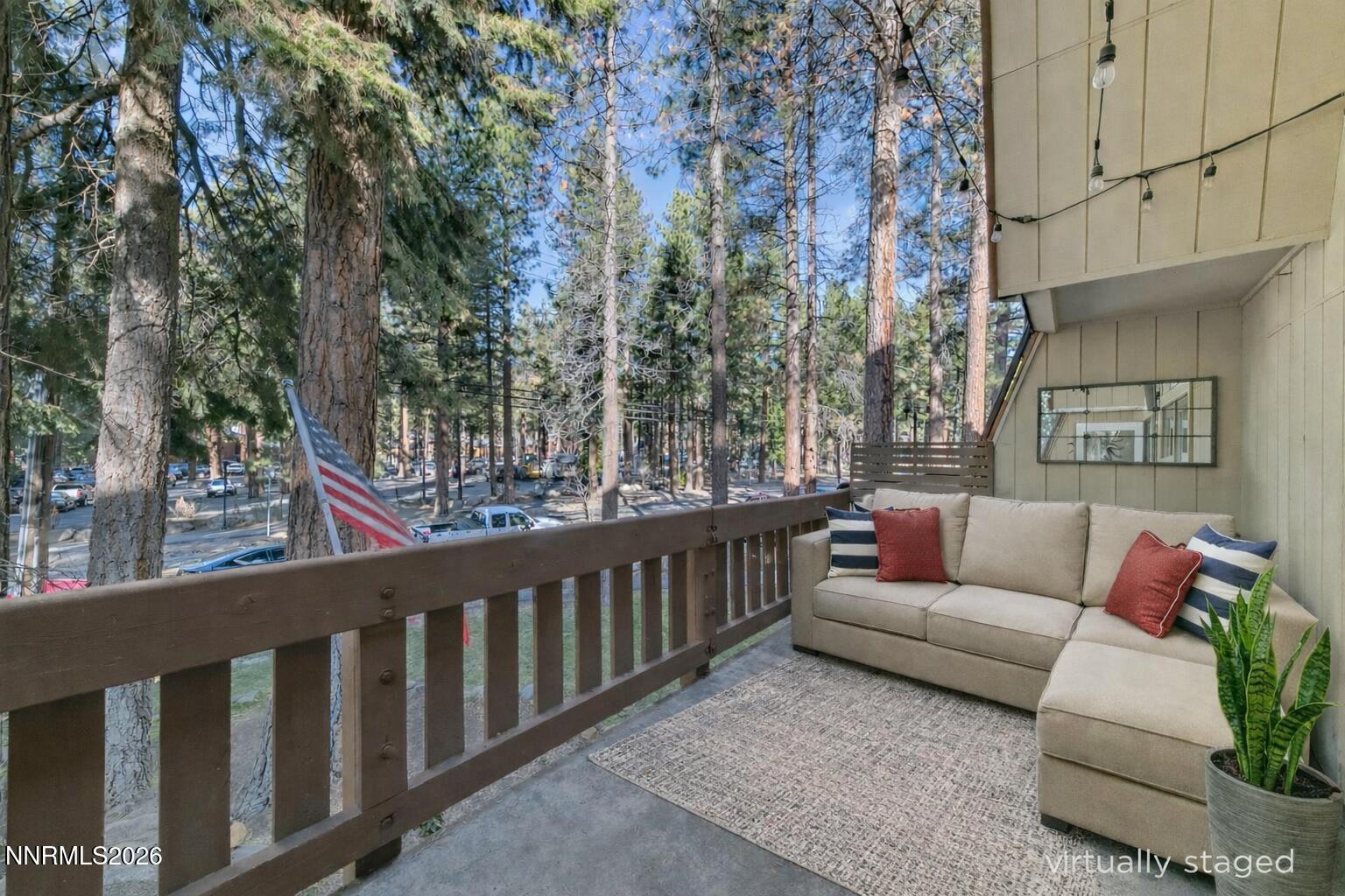 120 Country Club Drive 3