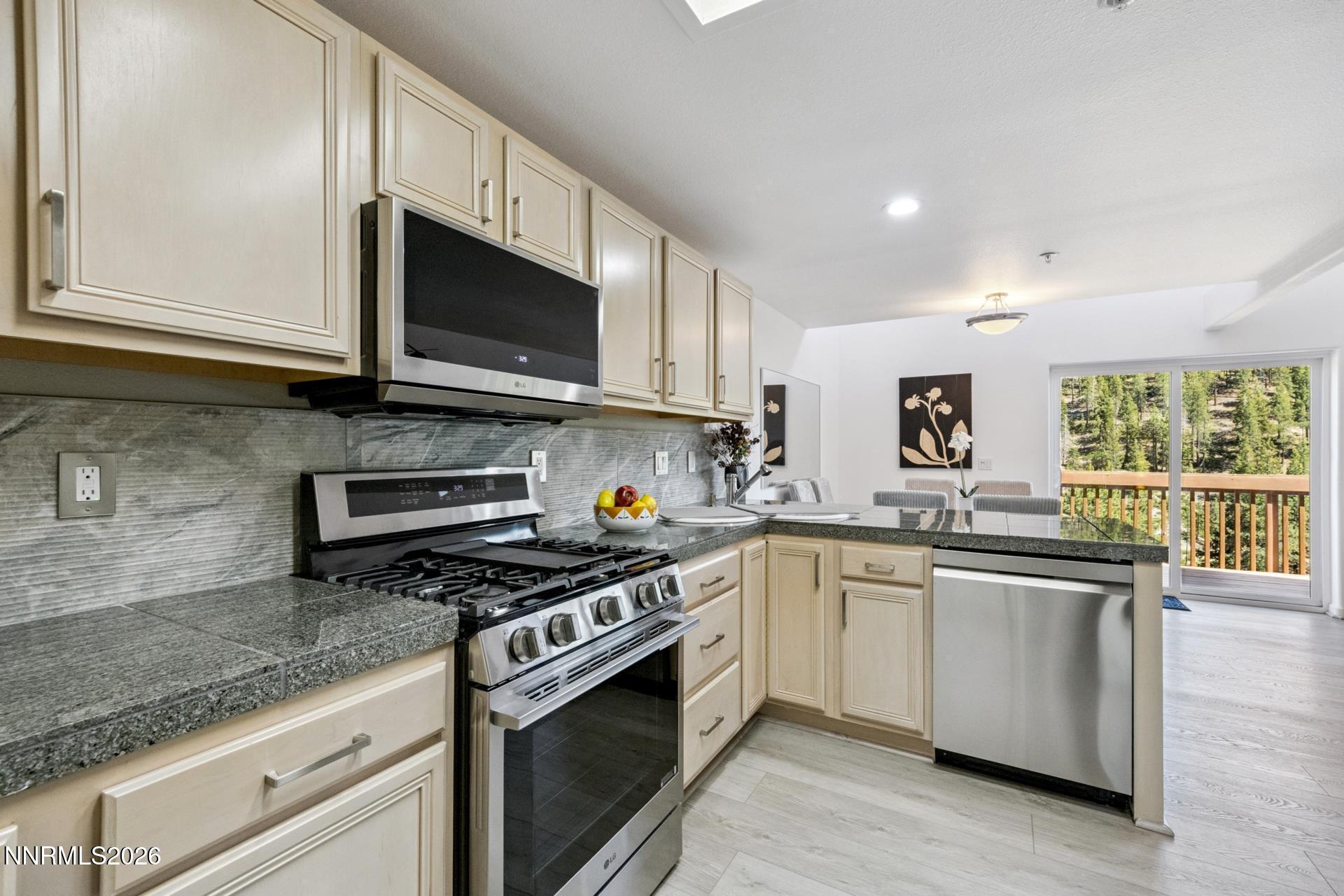 400 Fairview Boulevard UNIT 169