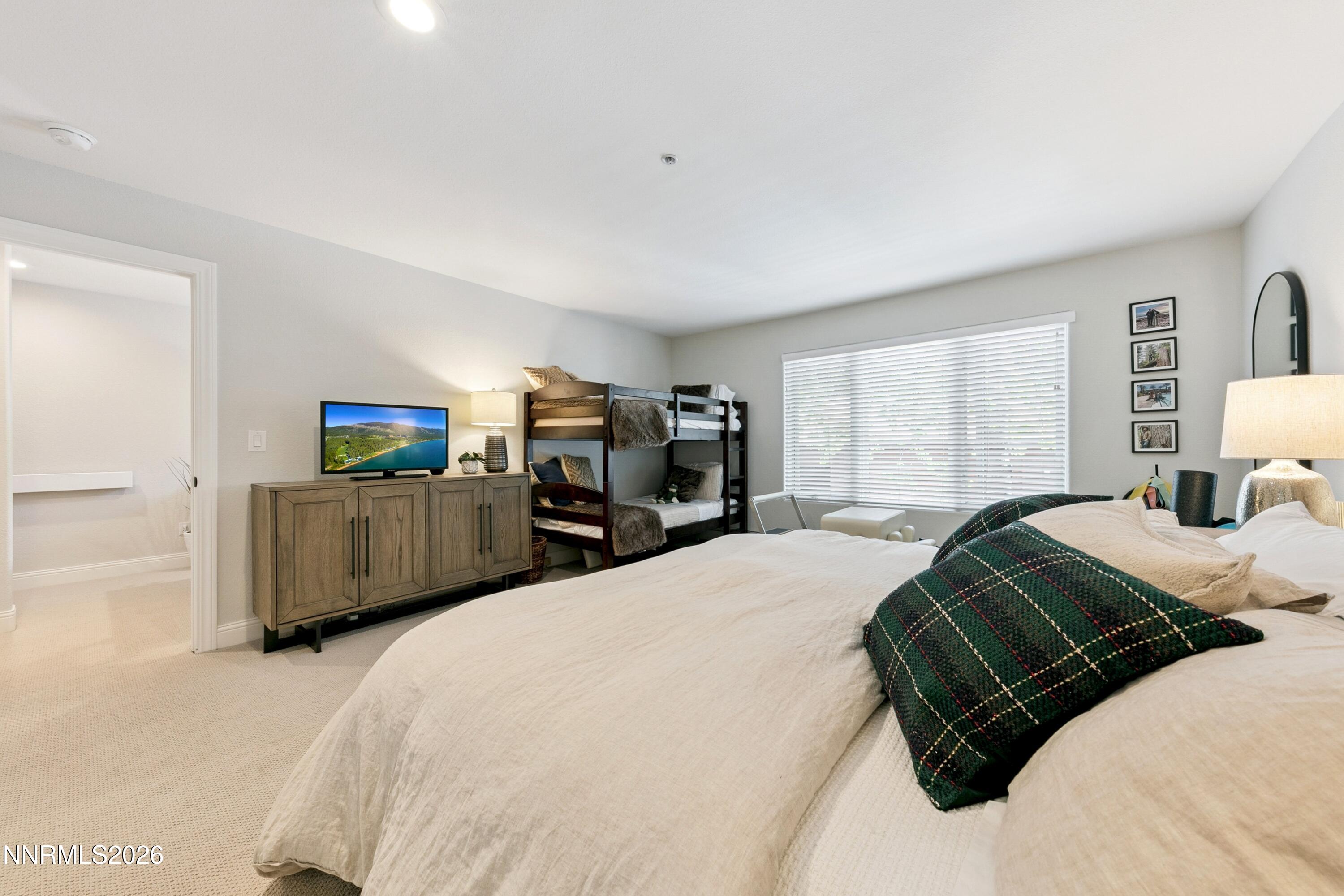 929 Northwood Boulevard UNIT 19