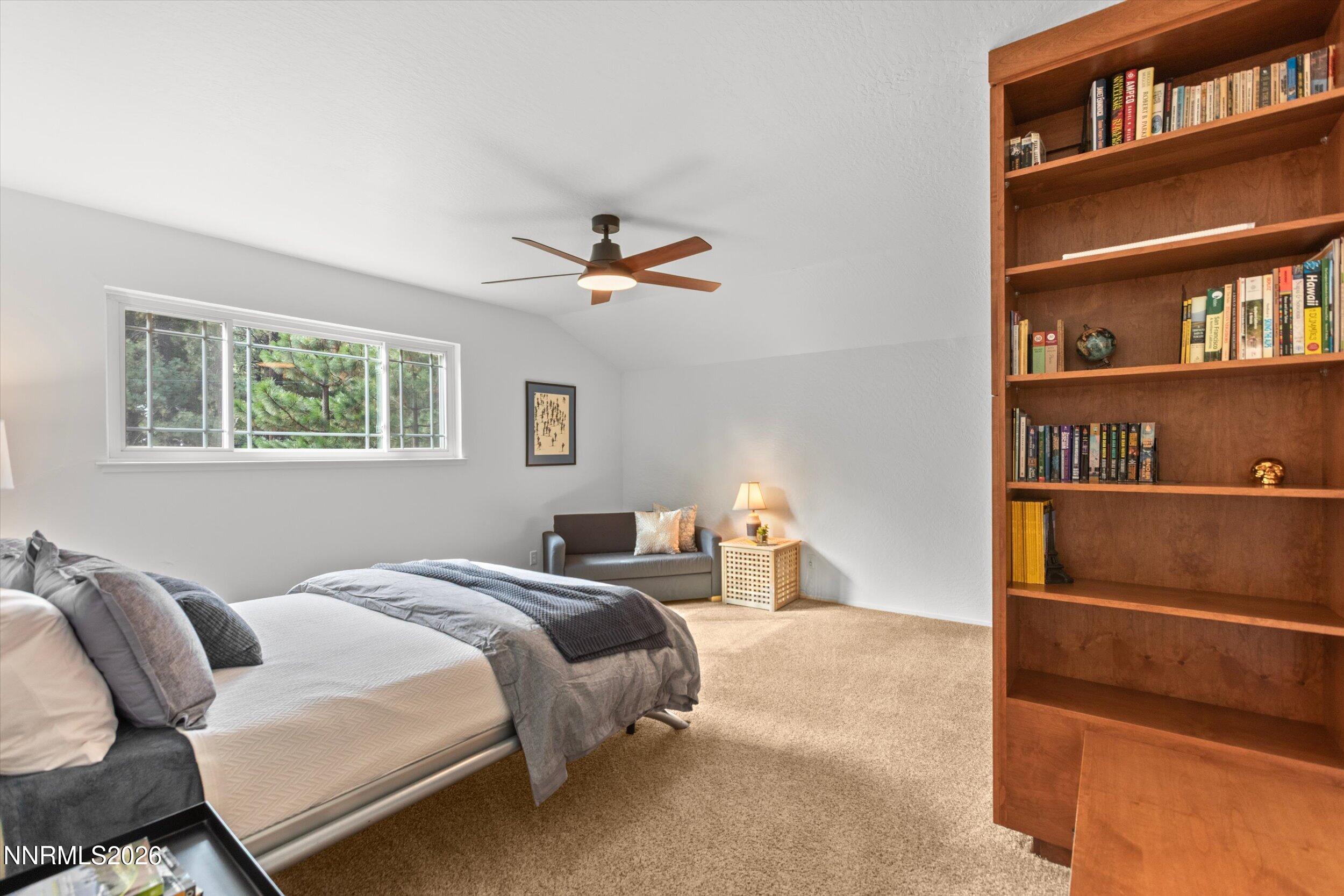 433 Winding Way