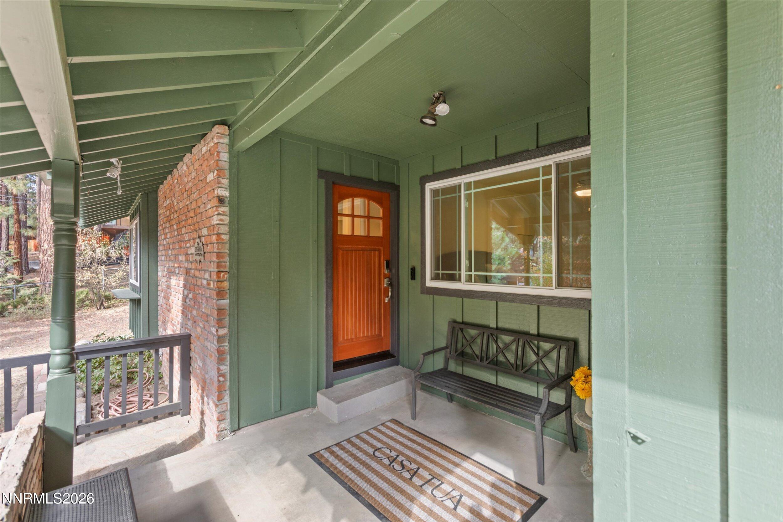 433 Winding Way