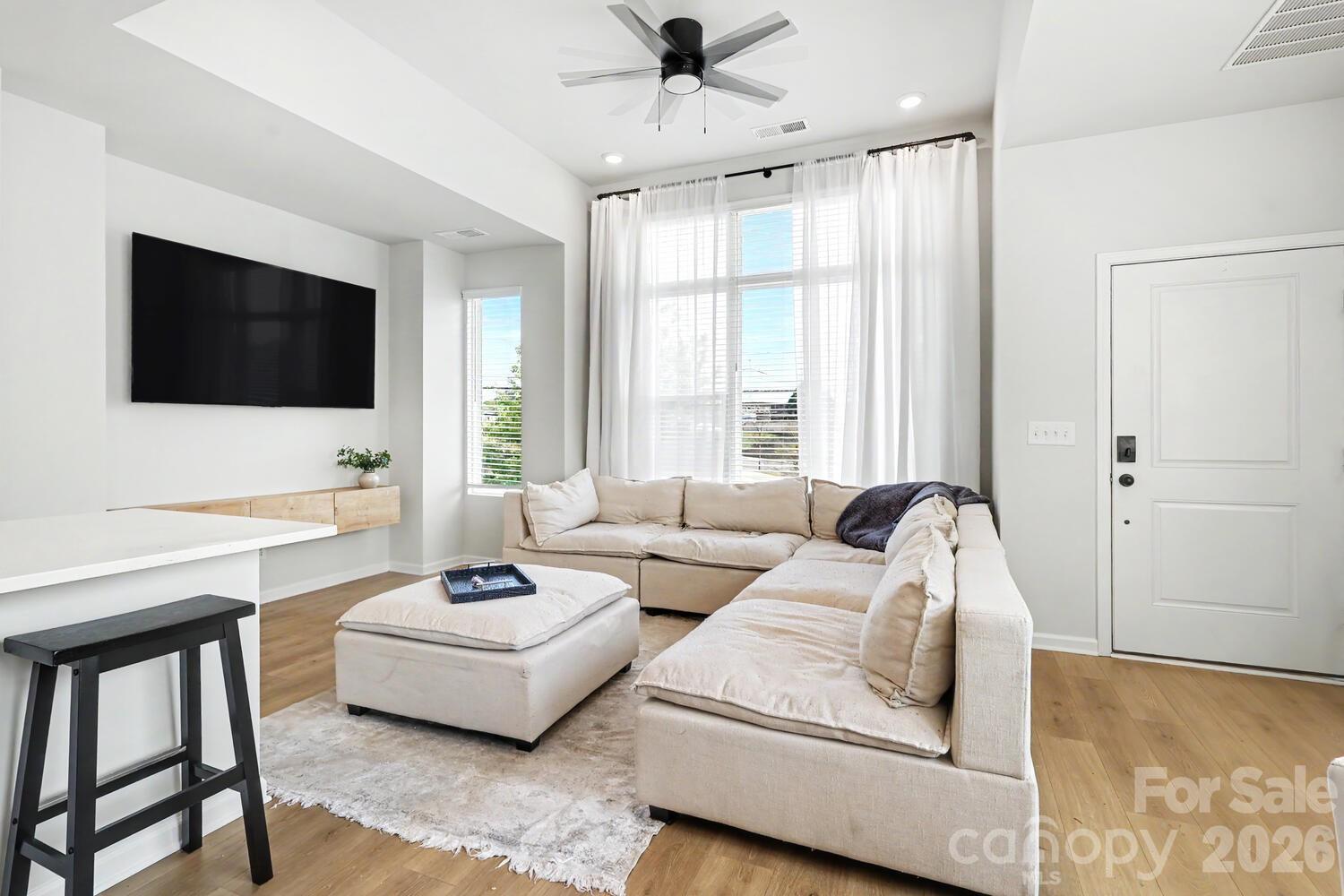 2007 Statesville Avenue