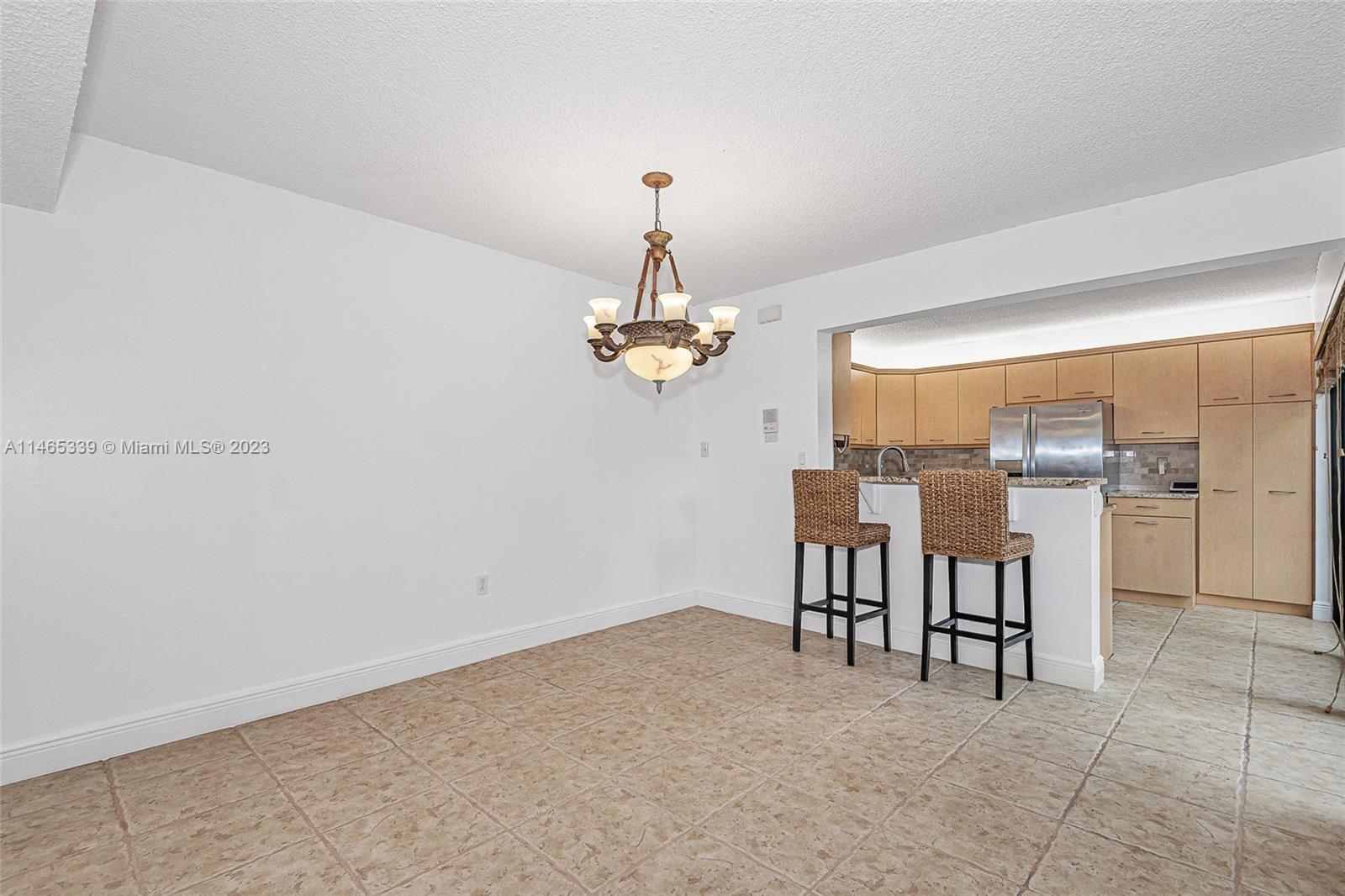 4700 SW 67th Ave # P8