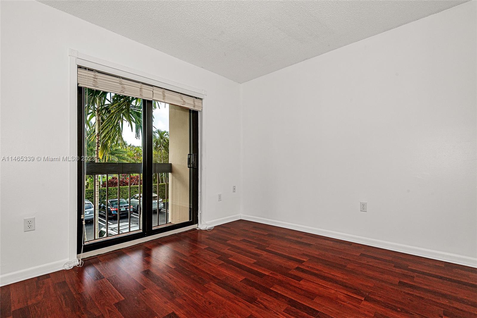 4700 SW 67th Ave # P8