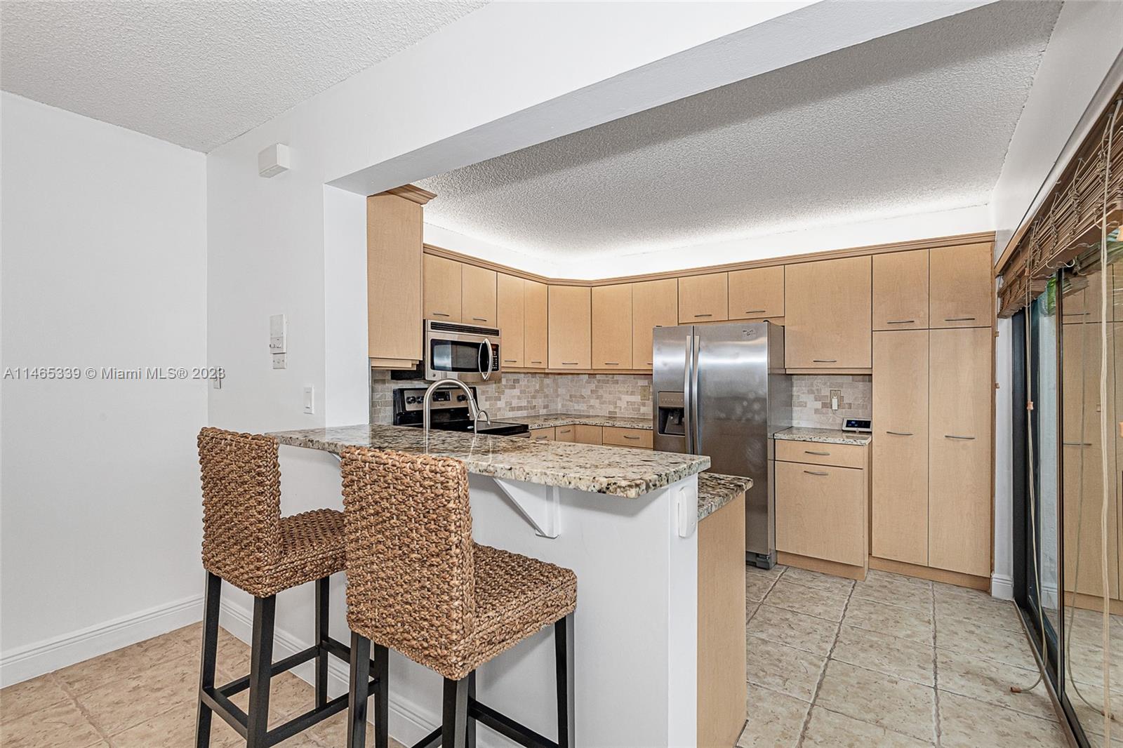 4700 SW 67th Ave # P8